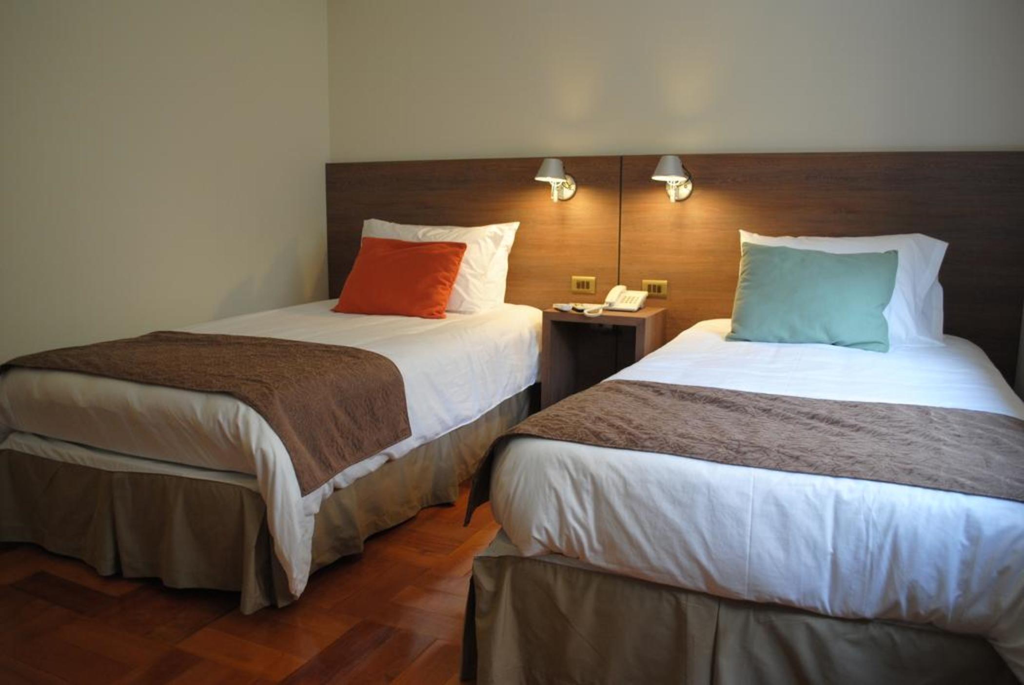 Hotel Santa Lucia Сантьяго Екстер'єр фото